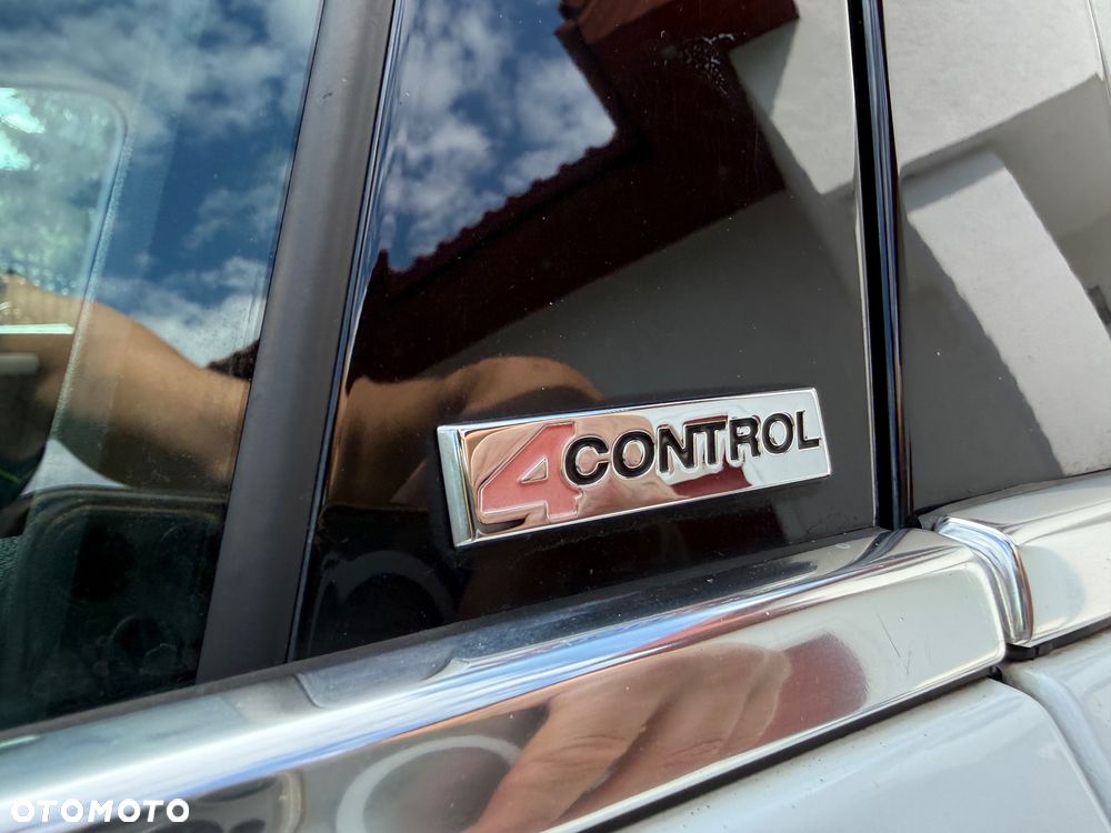 Renault Laguna ENERGY dCi 175 FAP Start & Stop GT - 16