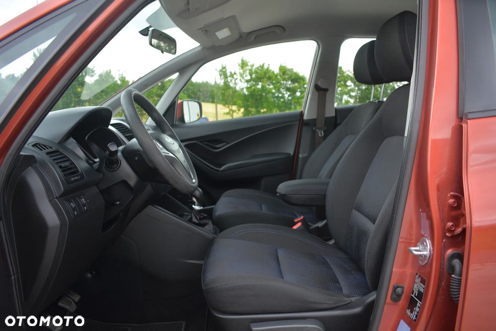 Hyundai ix20 - 21