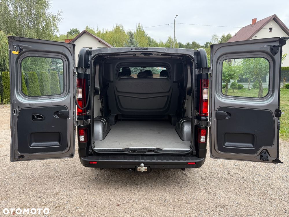 Opel Vivaro - 25