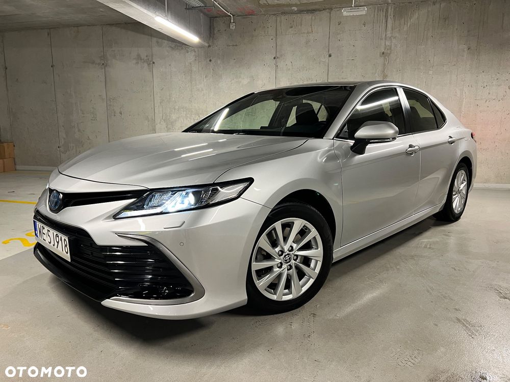 Toyota Camry 2.5 Hybrid Comfort CVT - 1