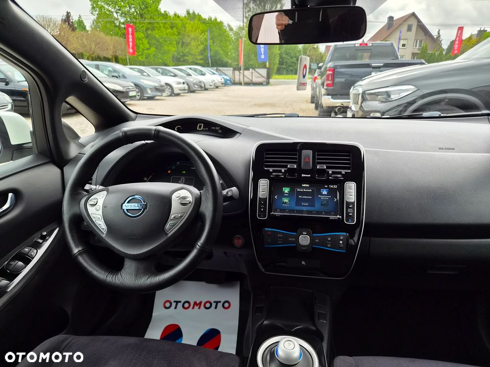 Nissan Leaf - 8