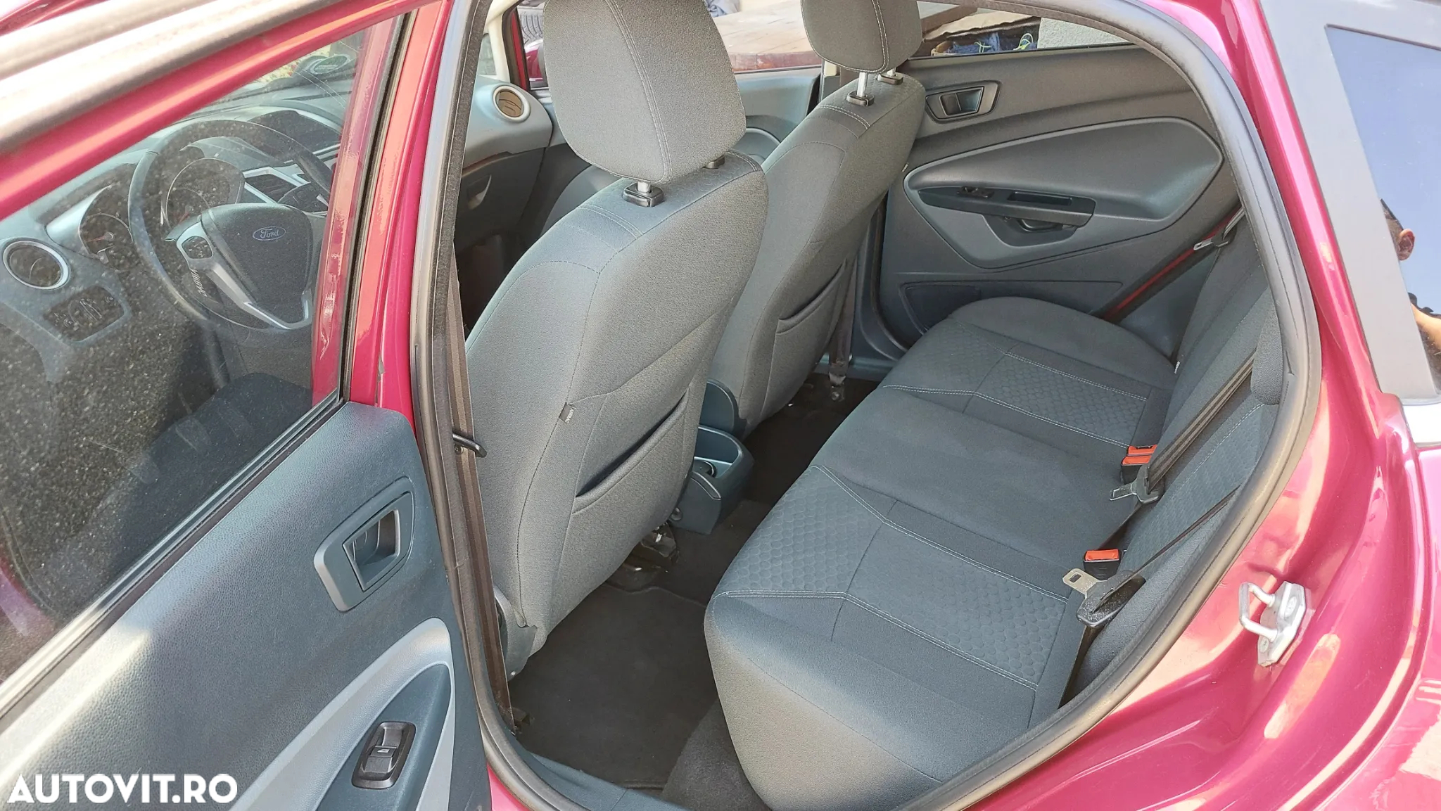 Ford Fiesta 1.4i Titanium - 11