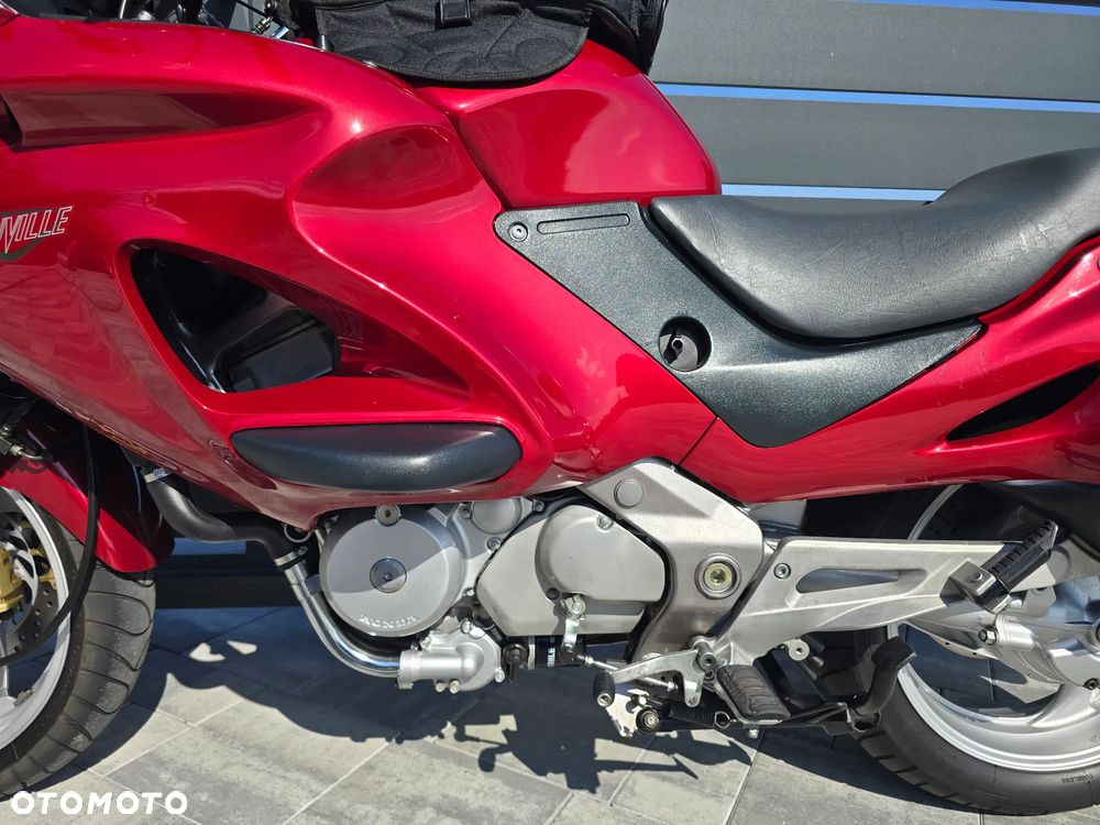 Honda Deauville - 12