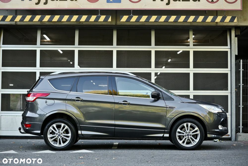 Ford Kuga 2016 photo 2
