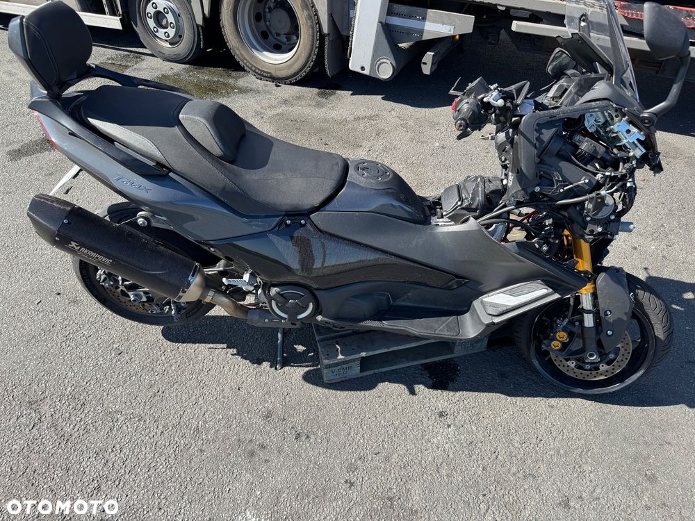 Yamaha Tmax - 2