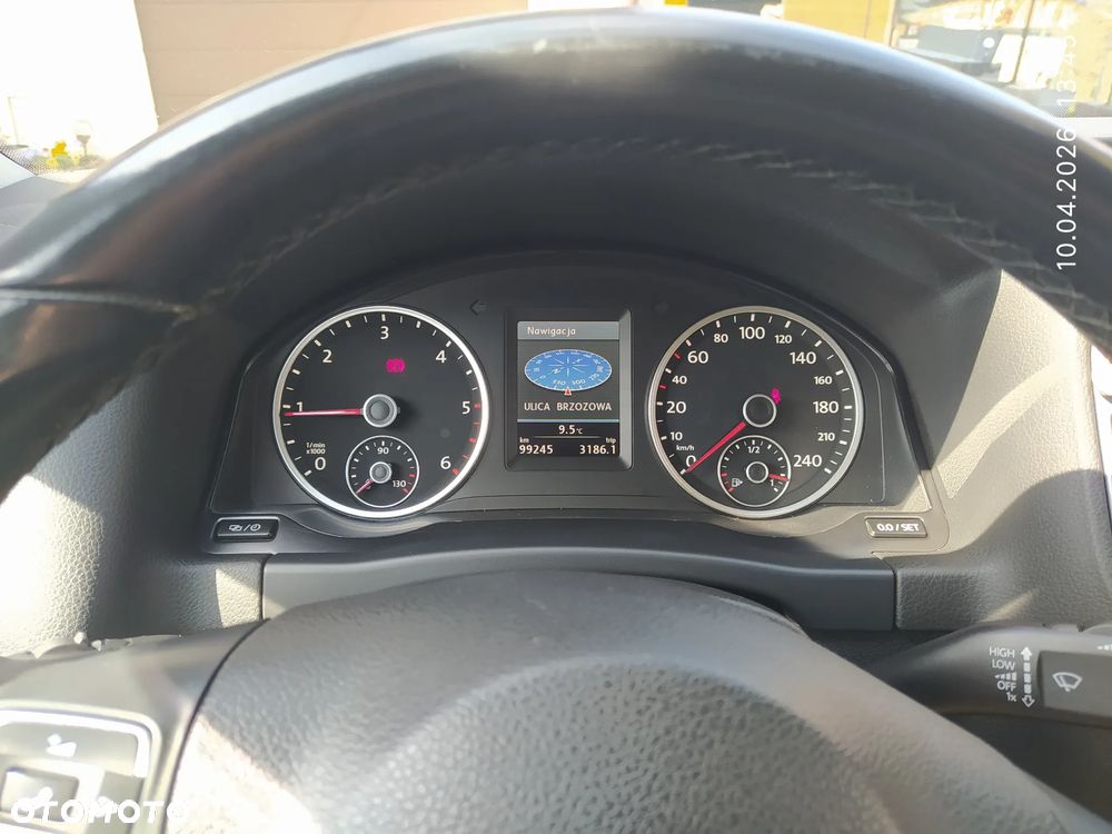 Volkswagen Tiguan - 9