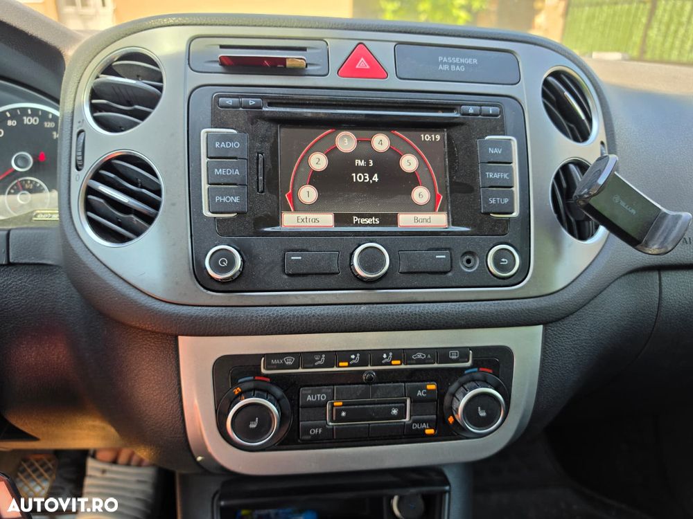 Volkswagen Tiguan 2.0 TDI 4Motion Trend & Fun - 16