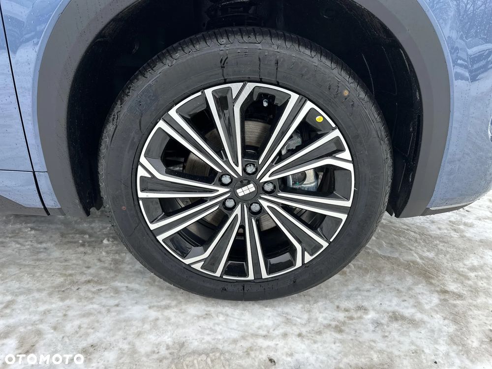 Geely Starray EM-i 1.5 PHEV Max - 18