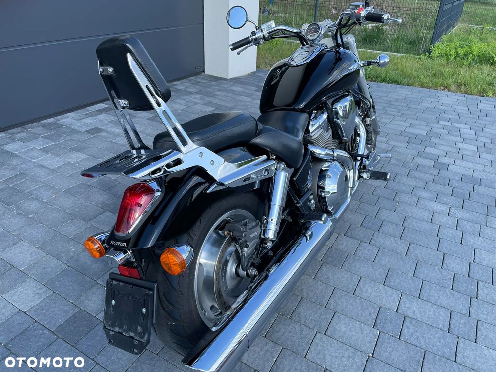Honda VTX - 8