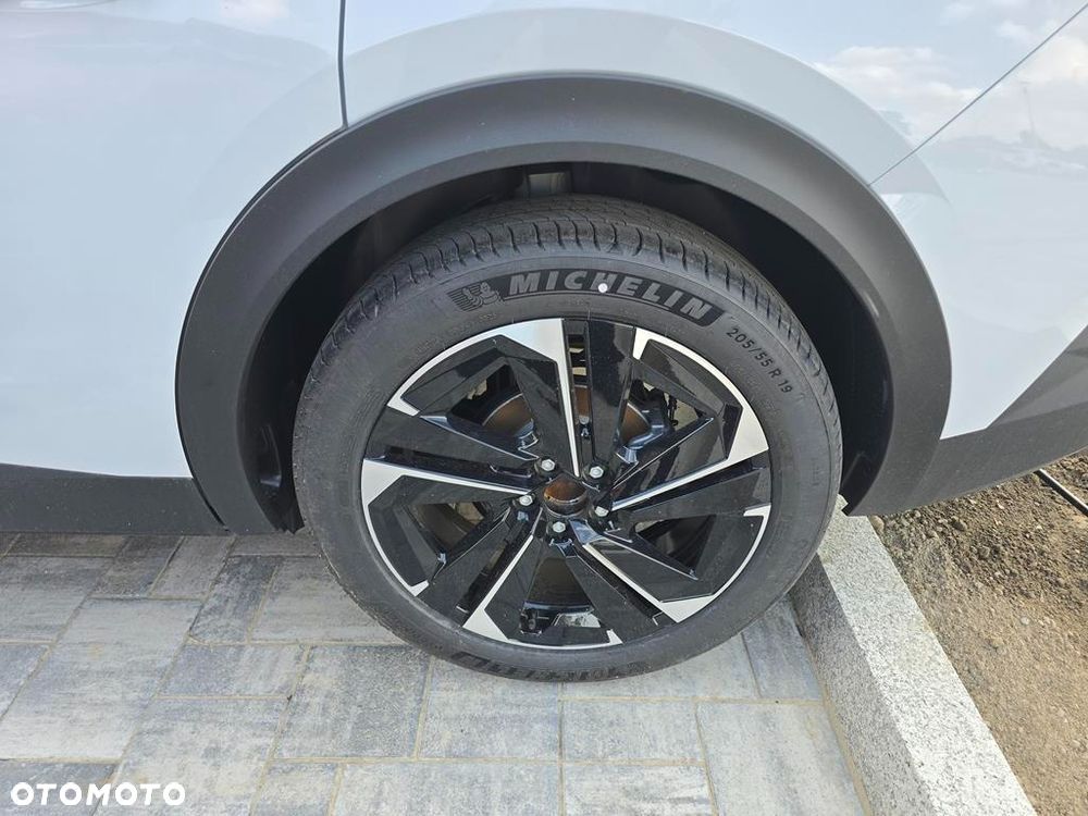 Peugeot 408 1.2 PureTech mHEV Allure S&S e-DSC6 - 25