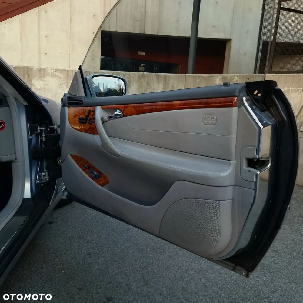 Mercedes-Benz CL - 11