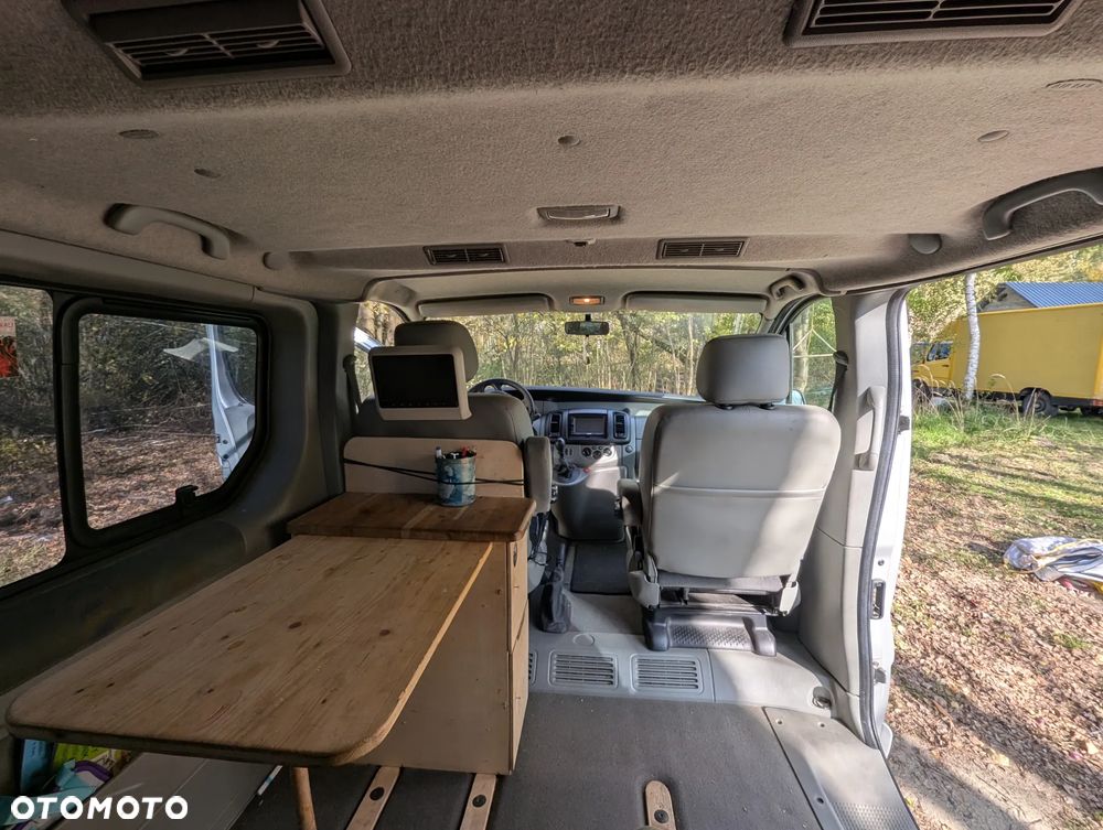 Renault Trafic 1.9 dCi Passenger Authentique - 5