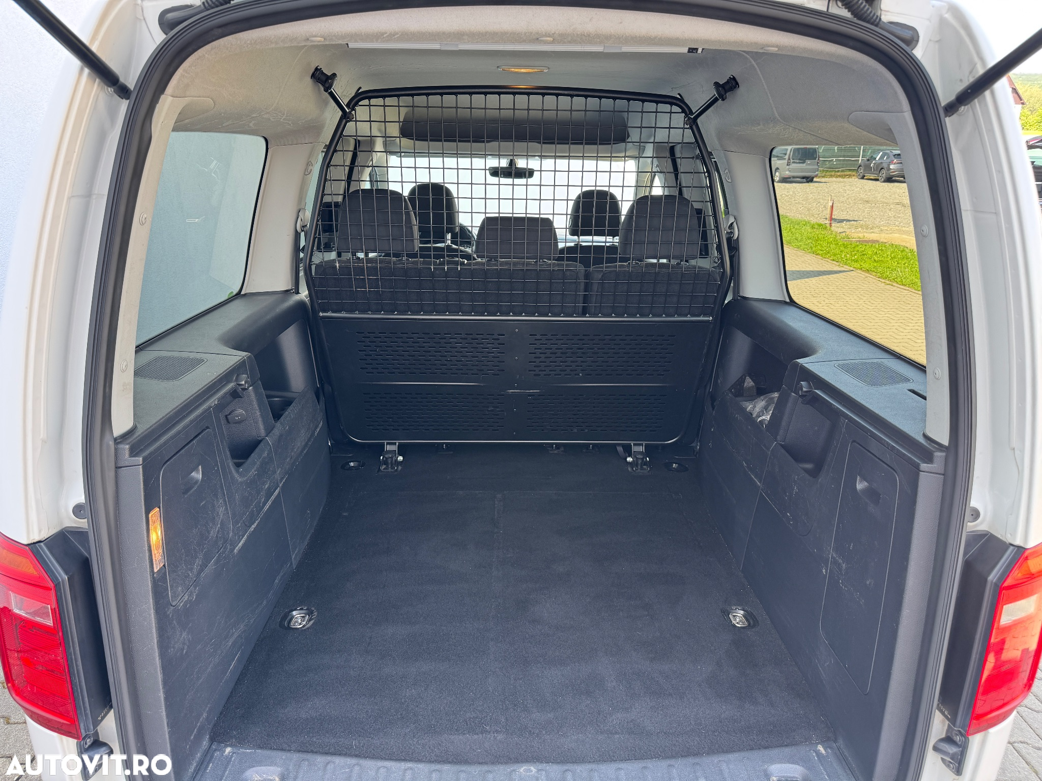 Volkswagen Caddy 2.0 TDI Maxi - 18