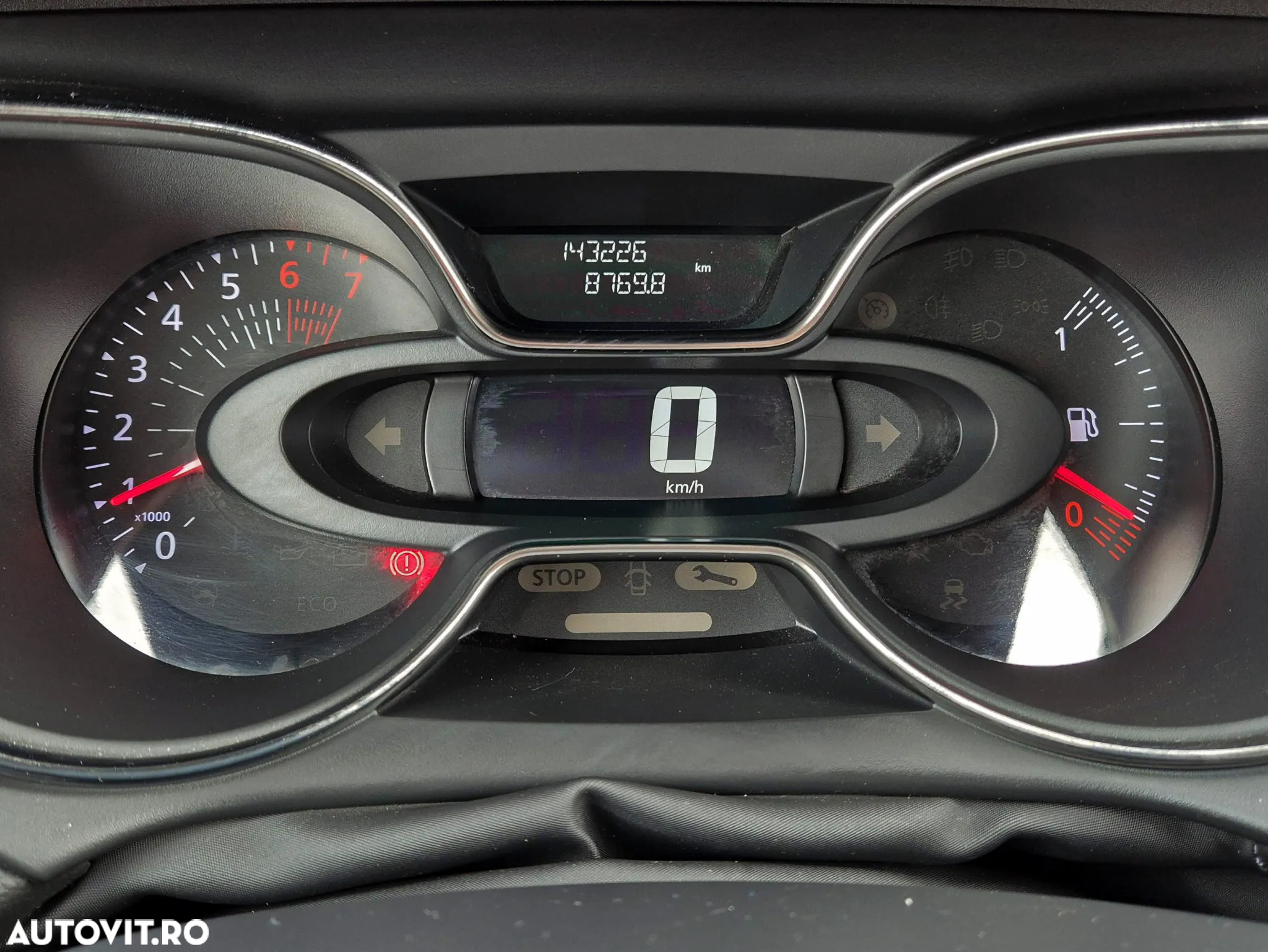 Renault Captur TCe Life Evo - 32