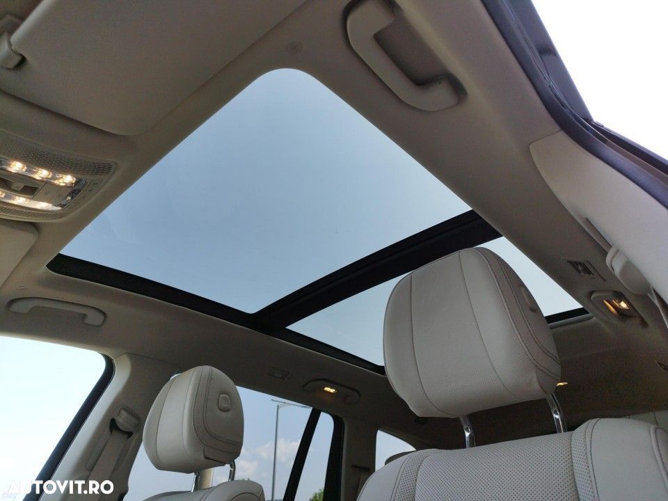 Mercedes-Benz GLS - 13