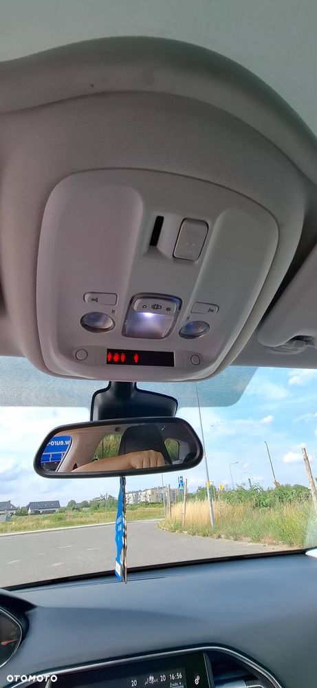 Peugeot 308 BlueHDi 150 Automatik Stop & Start Allure - 19