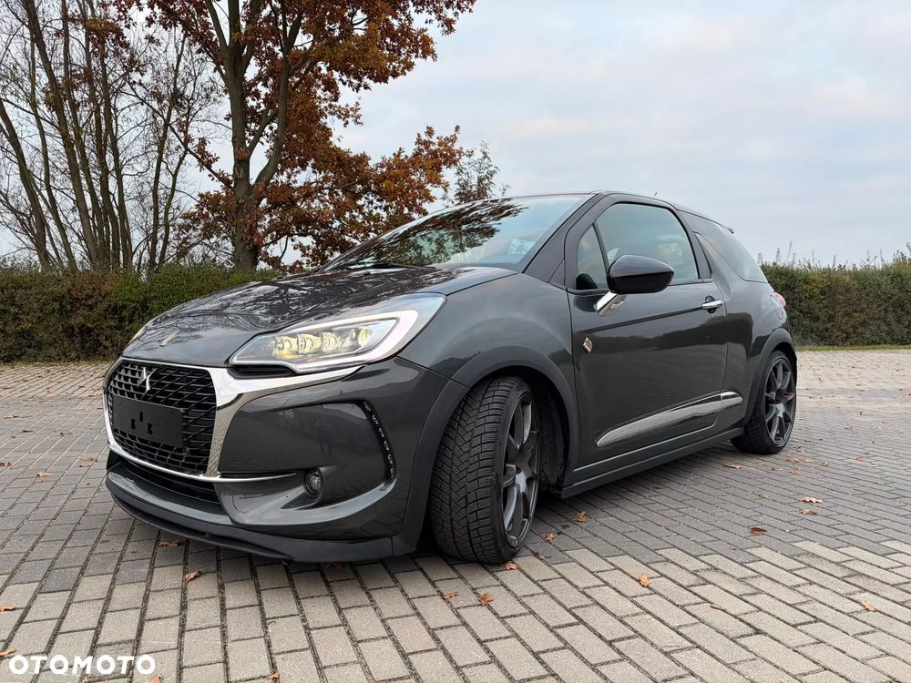 Citroën DS3 THP 208 Start & Stop PERFORMANCE - 33