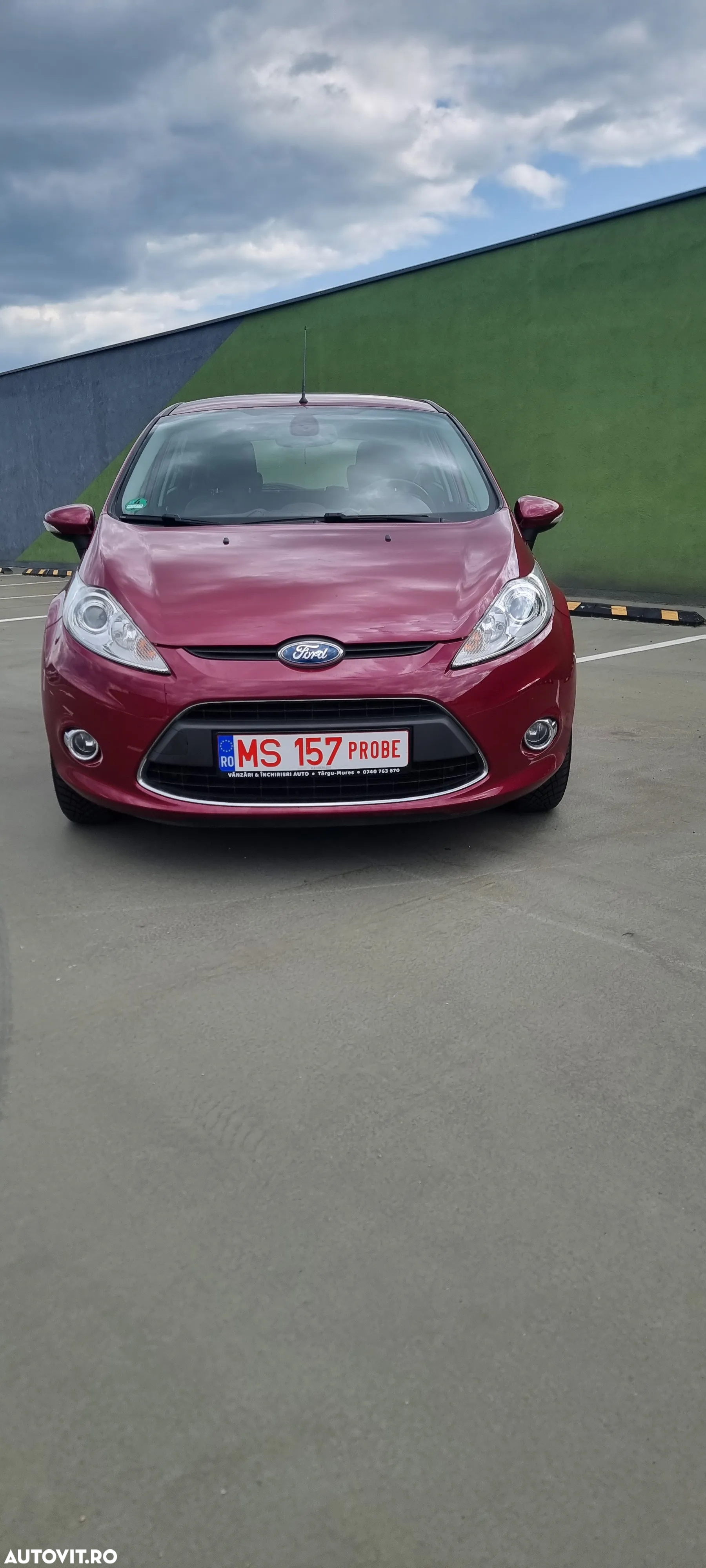 Ford Fiesta 1.4i Ghia - 2