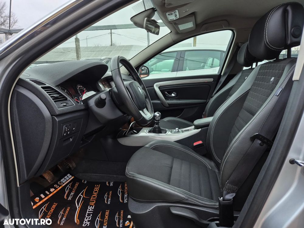 Renault Laguna dCi 110 FAP Dynamique - 10