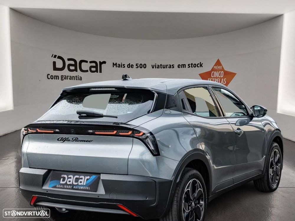 Alfa Romeo Junior Elletrica 50 kWh - 3