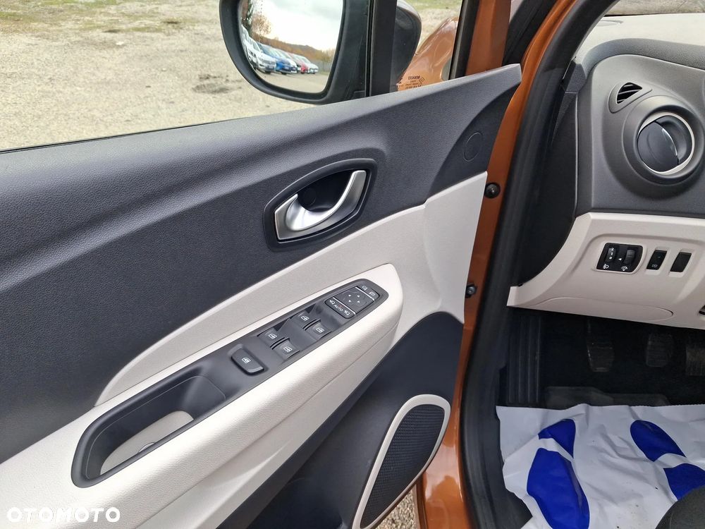 Renault Captur 1.2 Energy TCe Limited - 10