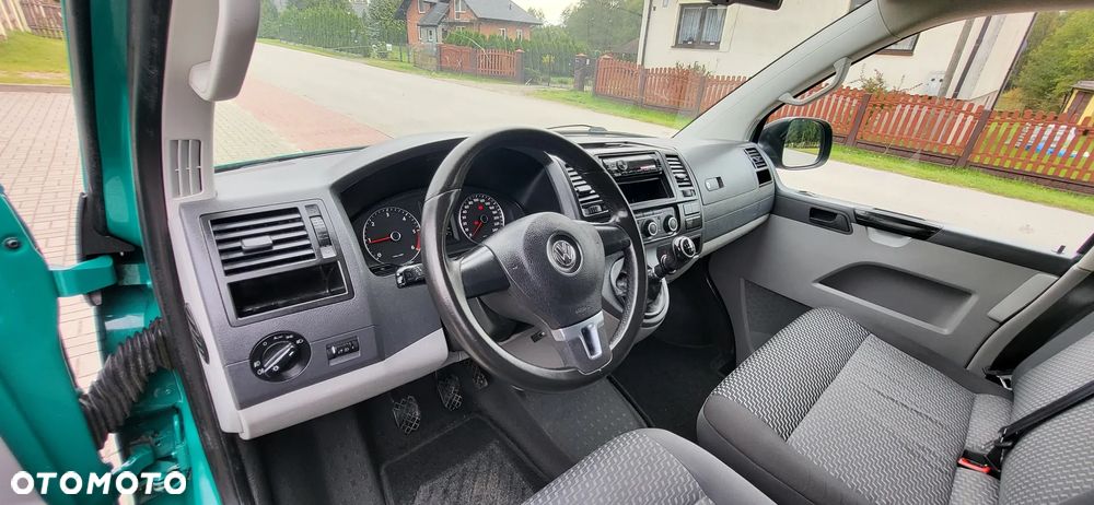 Volkswagen Transporter - 12