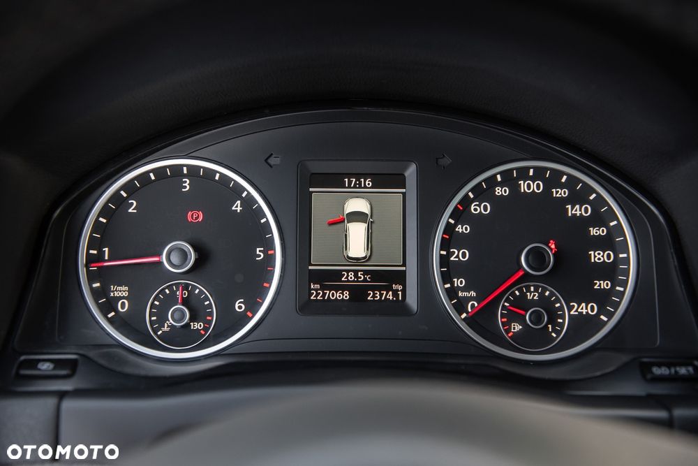 Volkswagen Tiguan 2.0 TDI DPF 4Motion Trend & Fun - 18