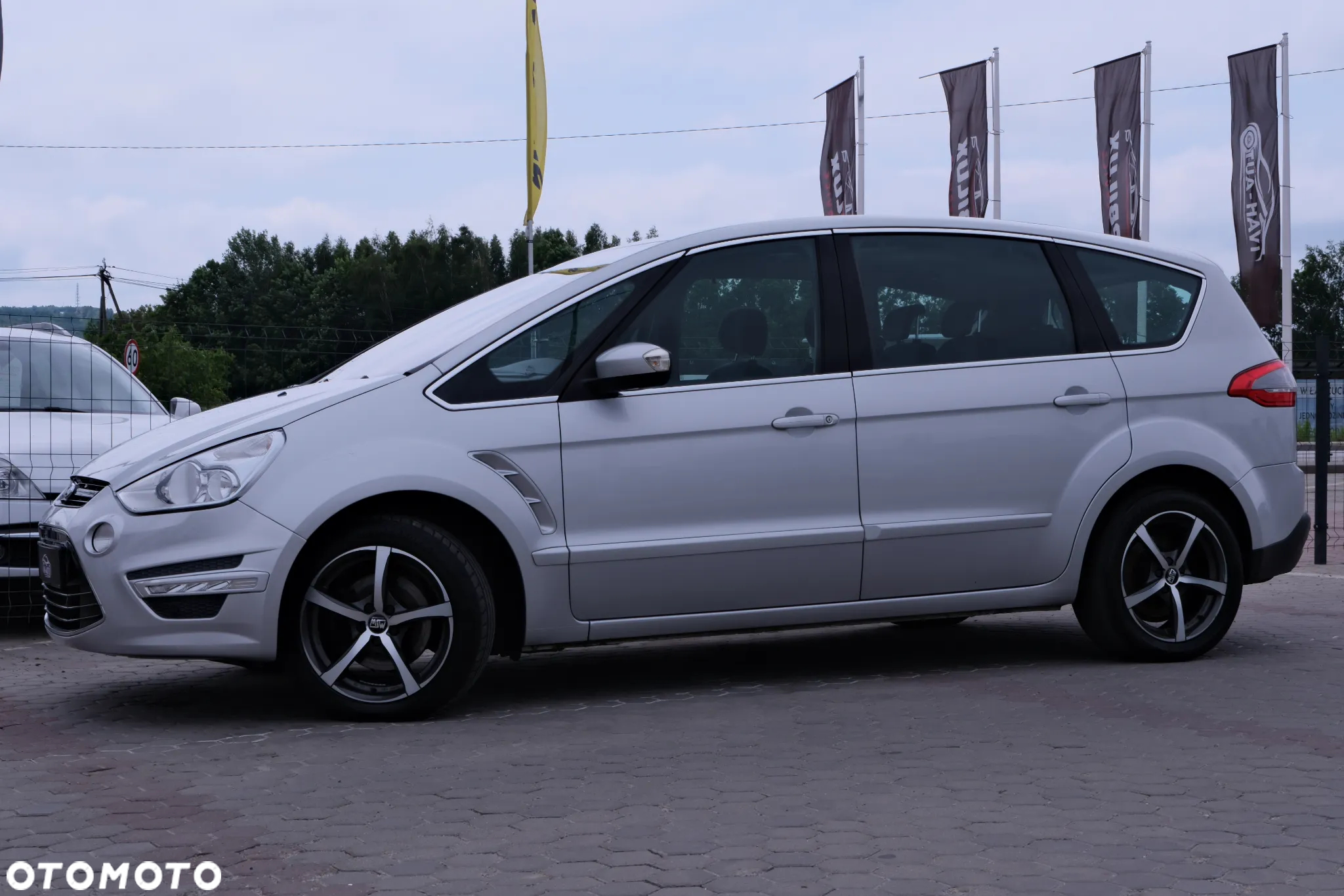 Ford S-Max 2.0 TDCi DPF Titanium - 18