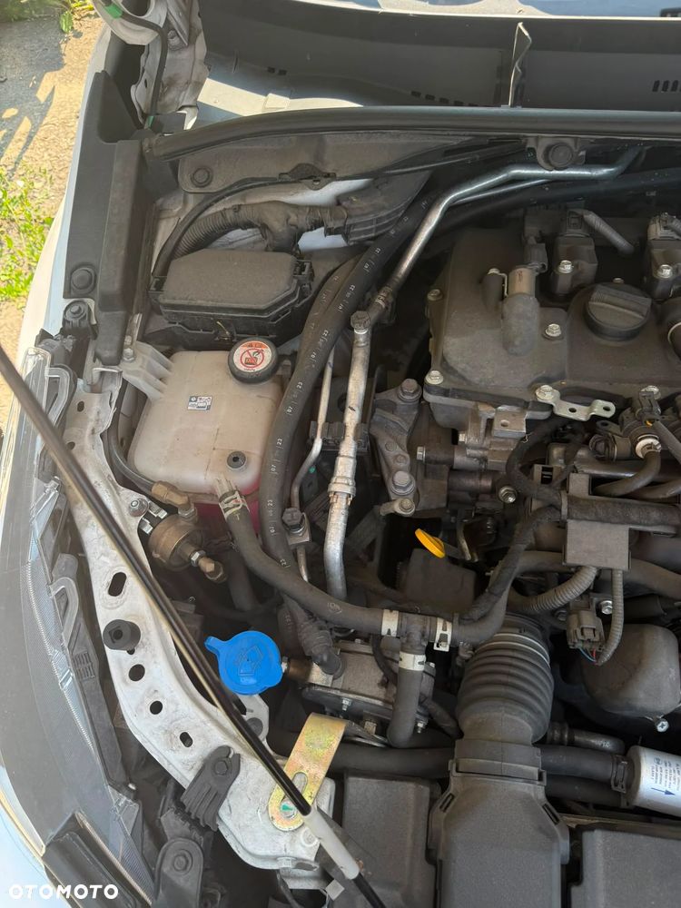 Toyota Corolla - 13