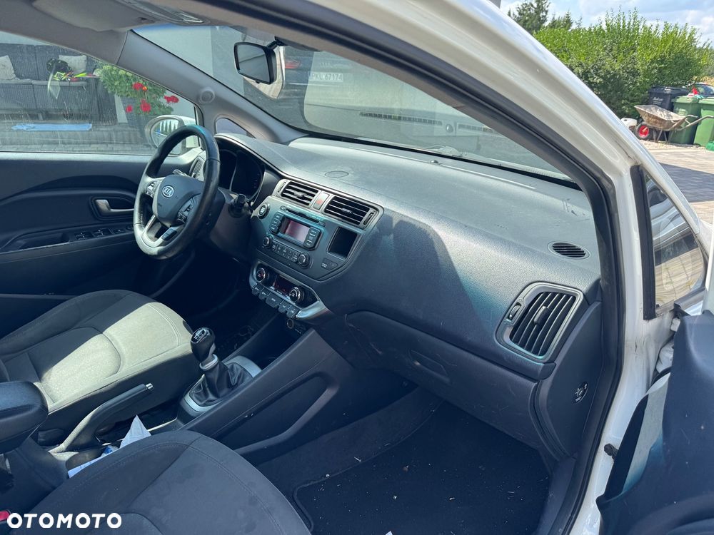Kia Rio 1.4 Spirit - 8
