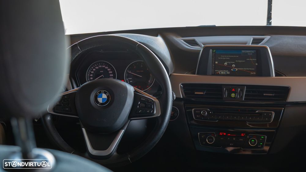 BMW X1 16 d sDrive - 17