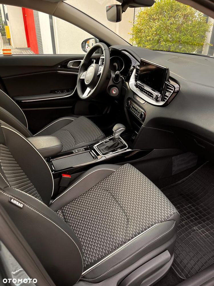 Kia XCeed 1.5 T-GDI L DCT - 3