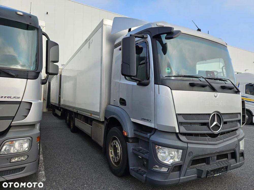Mercedes-Benz ACTROS * ANTOS *  izoterma*kontener * napojówka*przewierty sterowane *chłodnia *kurier - 2