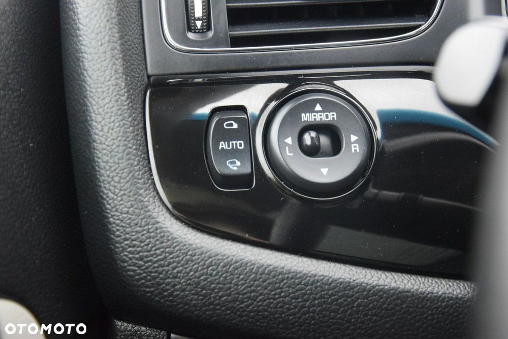 Kia Ceed 1.6 CRDi 128 ISG Spirit - 23