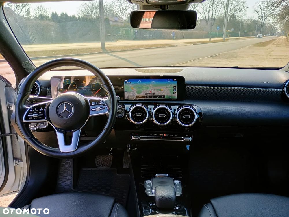 Mercedes-Benz Klasa A 180 AMG Line 7G-DCT - 7