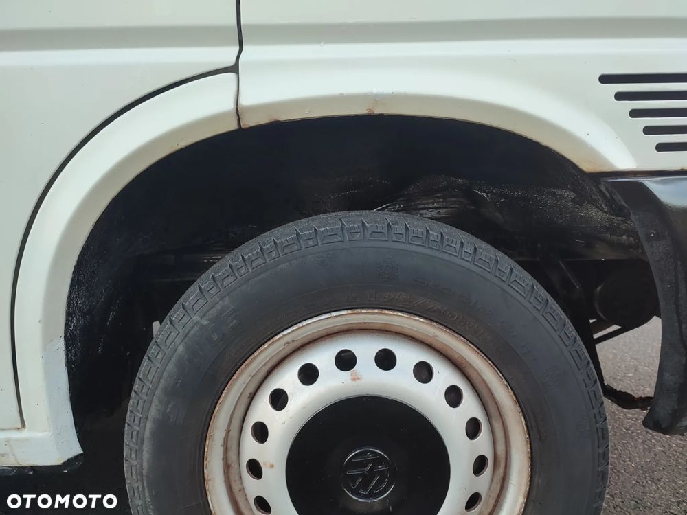 Volkswagen Transporter - 33