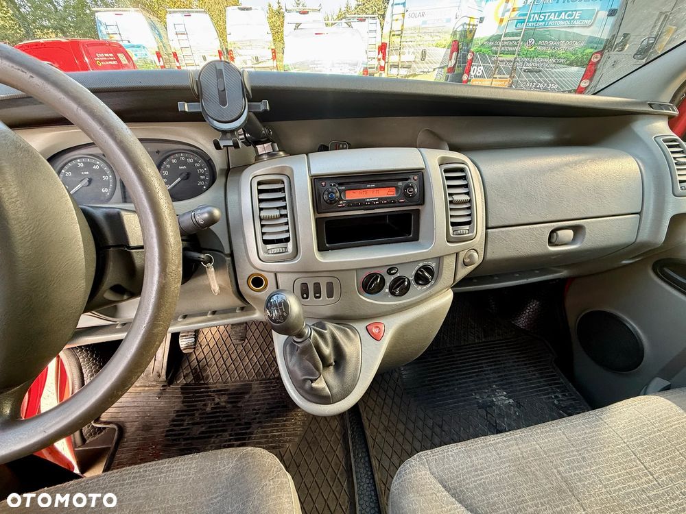 Renault Trafic - 6