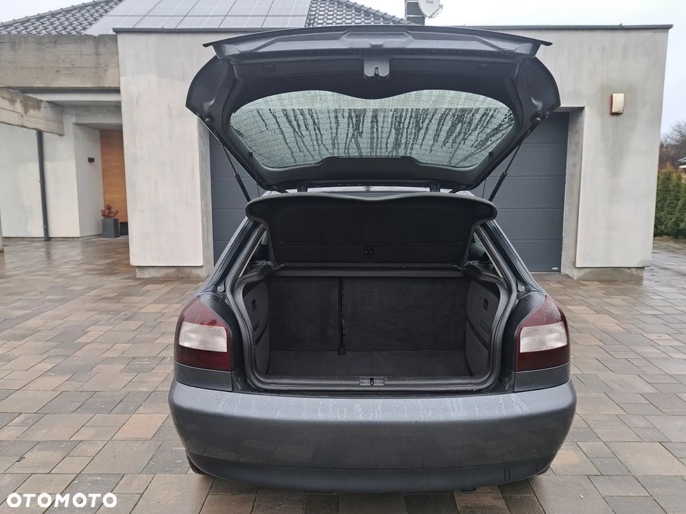 Audi A3 Sportback - 9