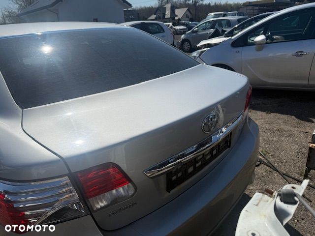 ZDERZAK TYLNY TOYOTA AVENSIS T27 09-15 SEDAN 1F7 - 2