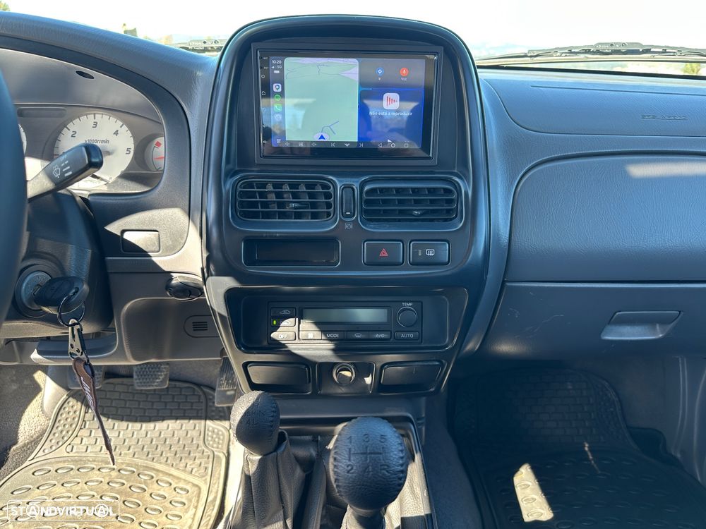 Nissan Pick Up 2.5 TD CD Navara XTr+Box+CD - 18