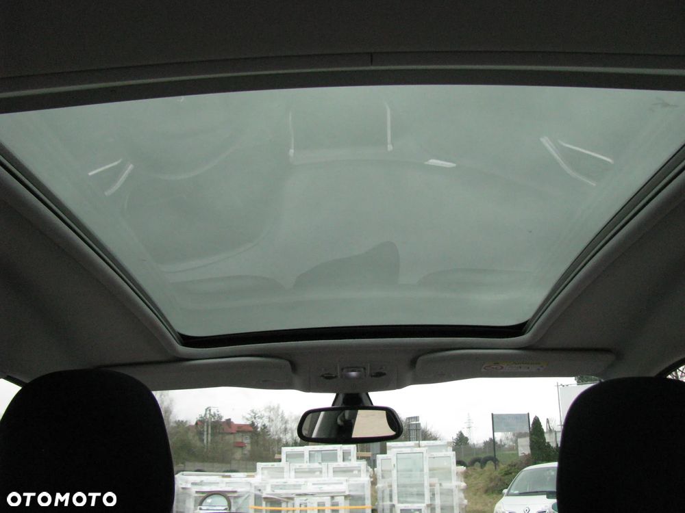 Peugeot 2008 1.2 Pure Tech Active EU6 - 9