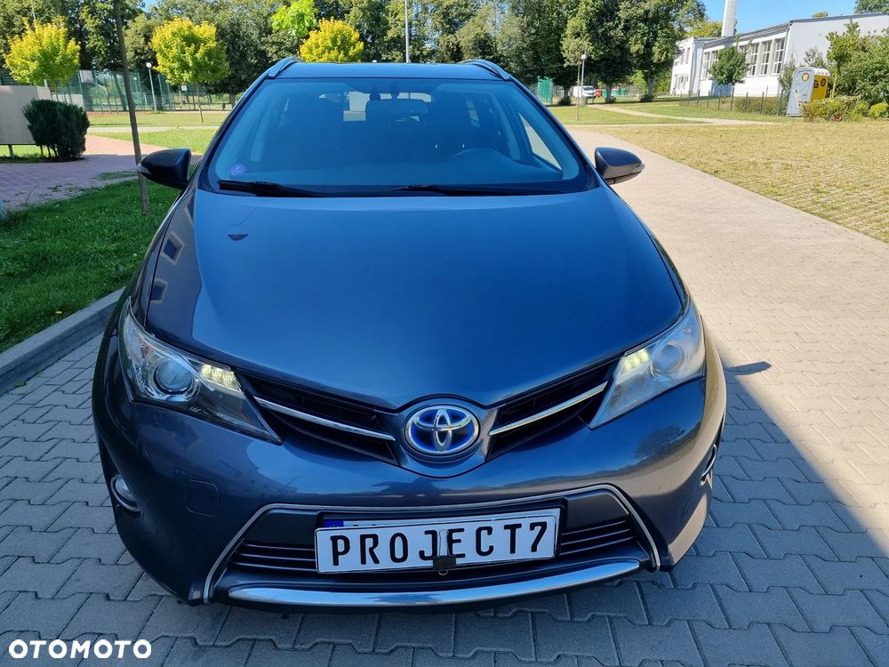 Toyota Auris 1.8 HSD Prestige - 13