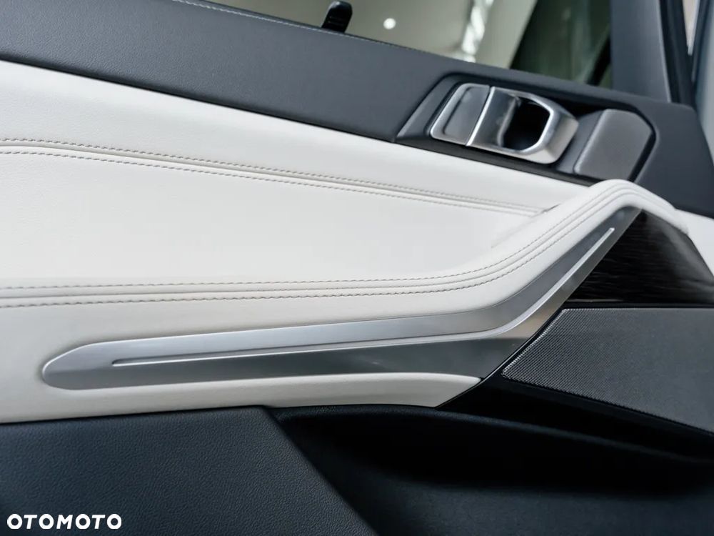 BMW X5 xDrive30d - 12