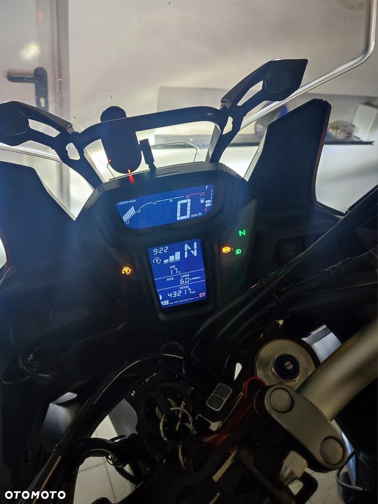 Honda CRF - 12
