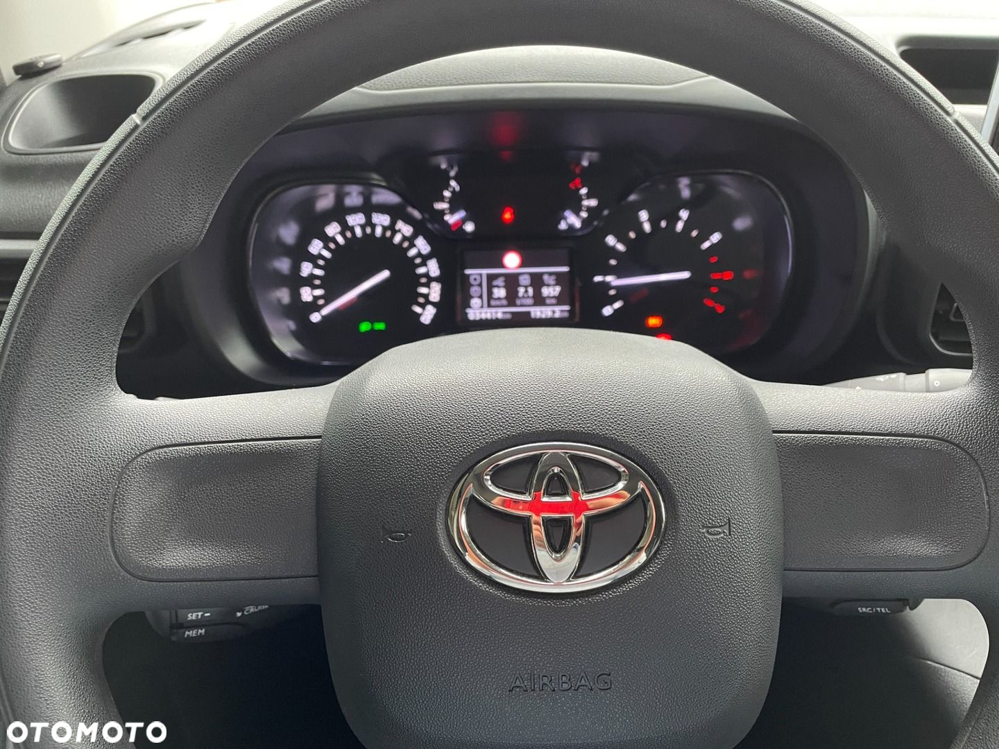 Toyota Proace City Verso Long 1.5 D-4D Business - 14