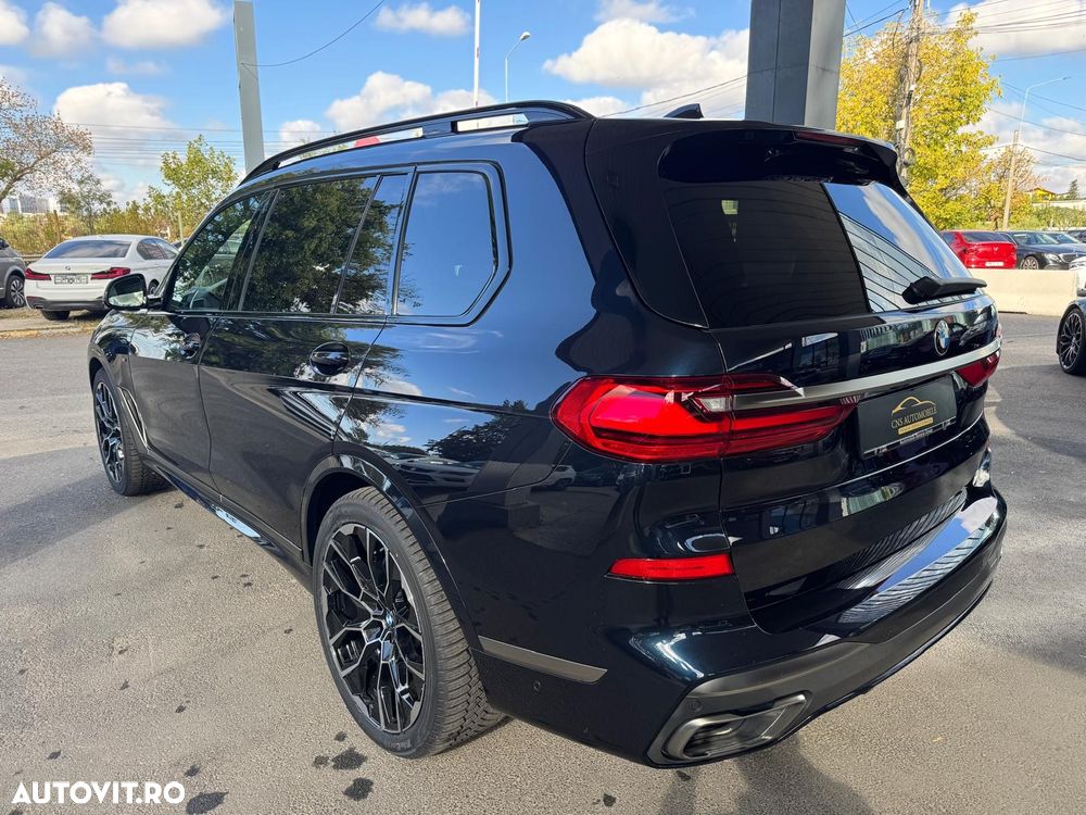 BMW X7 M50i - 10