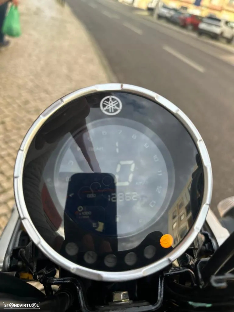 Yamaha XSR 125 - 10