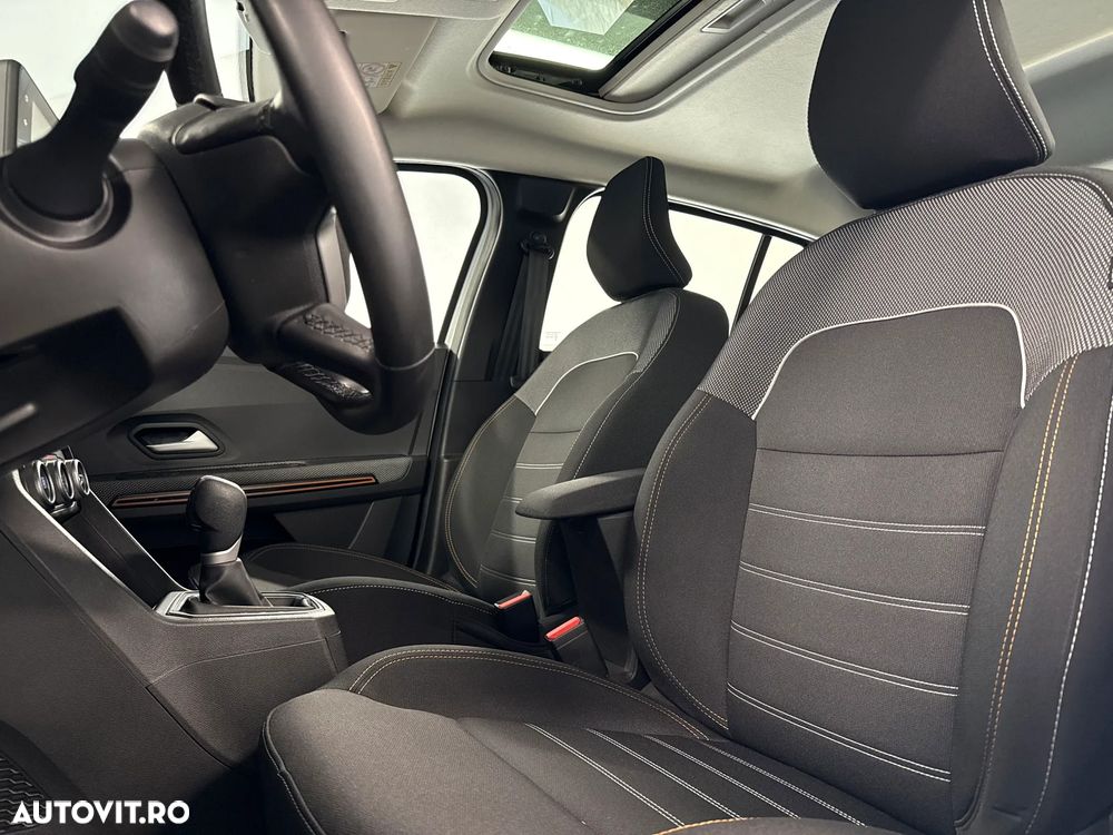 Dacia Sandero TCe 90 CVT Comfort - 11