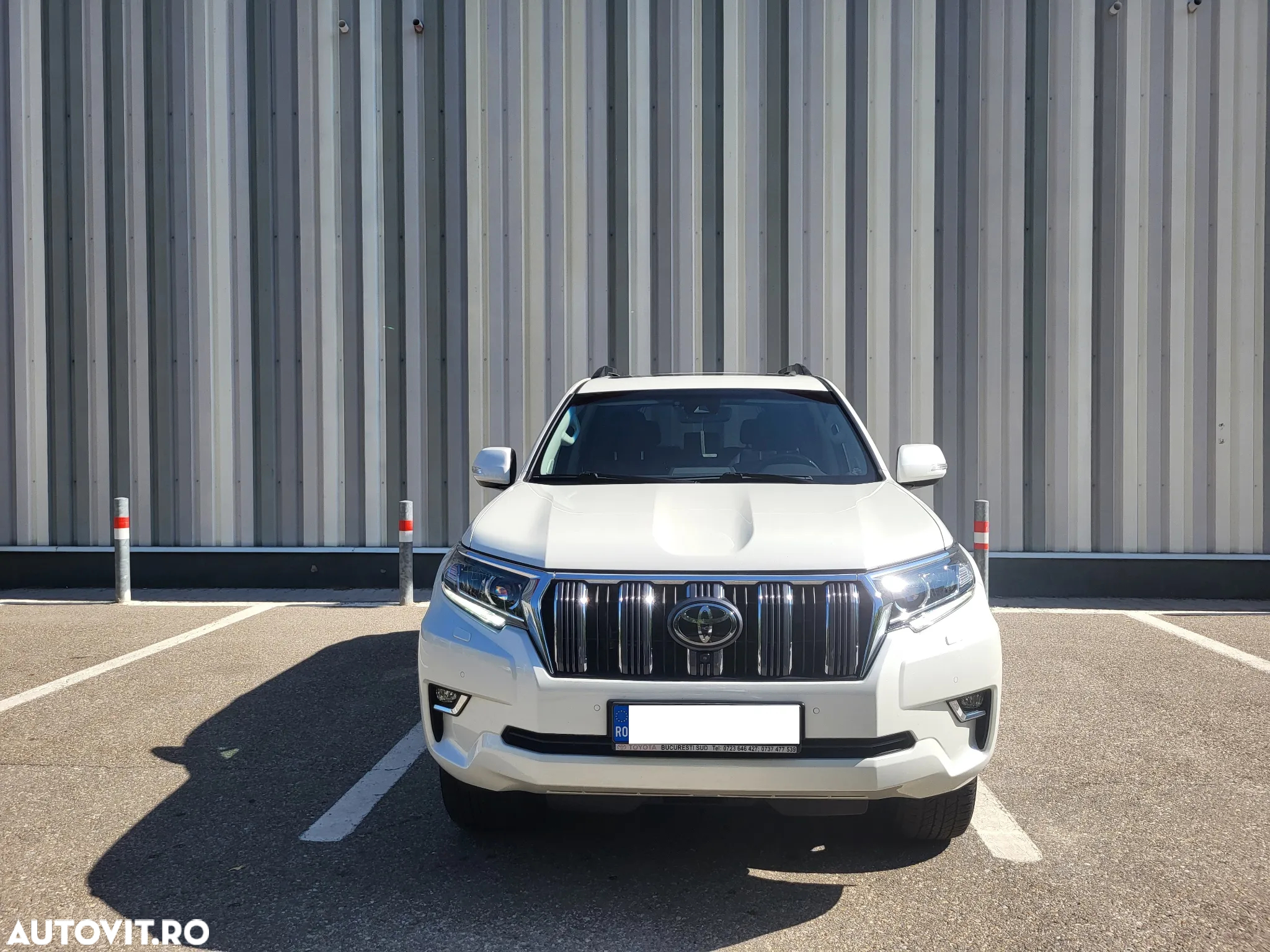 Toyota Land Cruiser 2.8l Turbo D-4D A/T AVS Luxury - 11