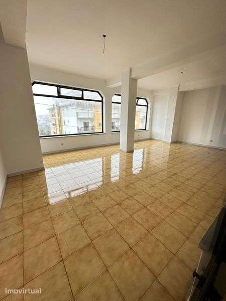 Loja/ espaço comercial - Grande imagem: 2/3